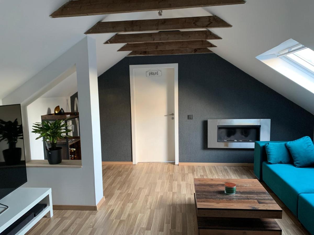 Entspannung Am Niederrhein - Grosses Helles Haus Mit Kamin Emmerich Exterior photo
